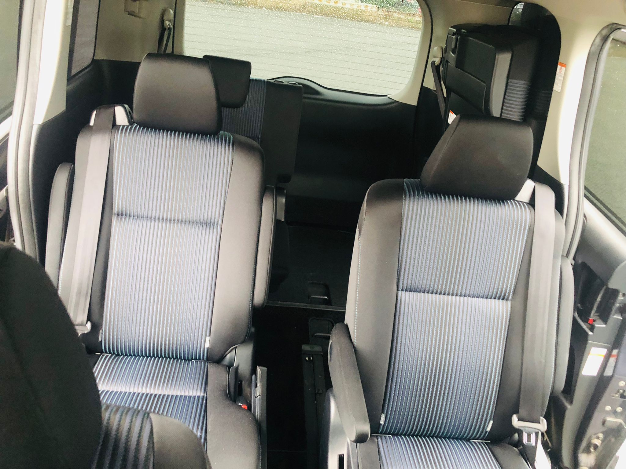 2016 TOYOTA NOAH SI